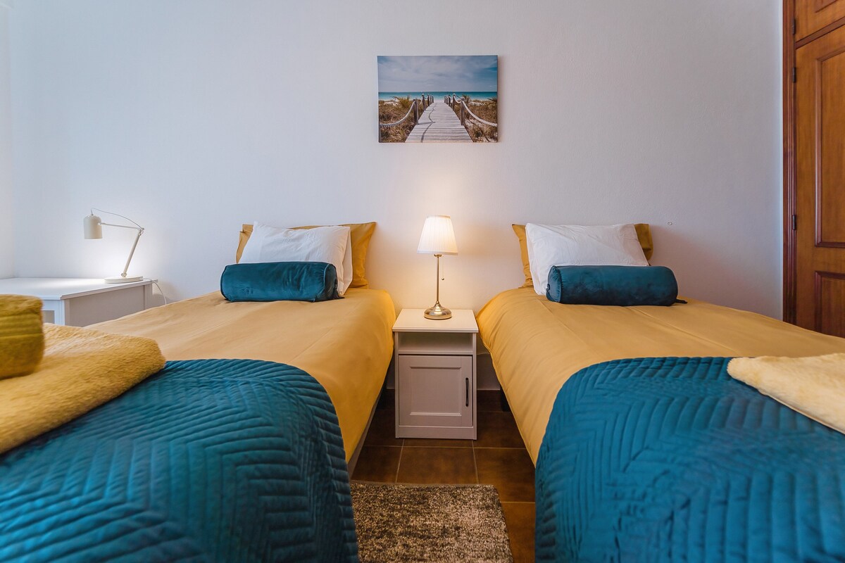 Mar do Pisão Apartment | 2 Bedrooms & Sea View