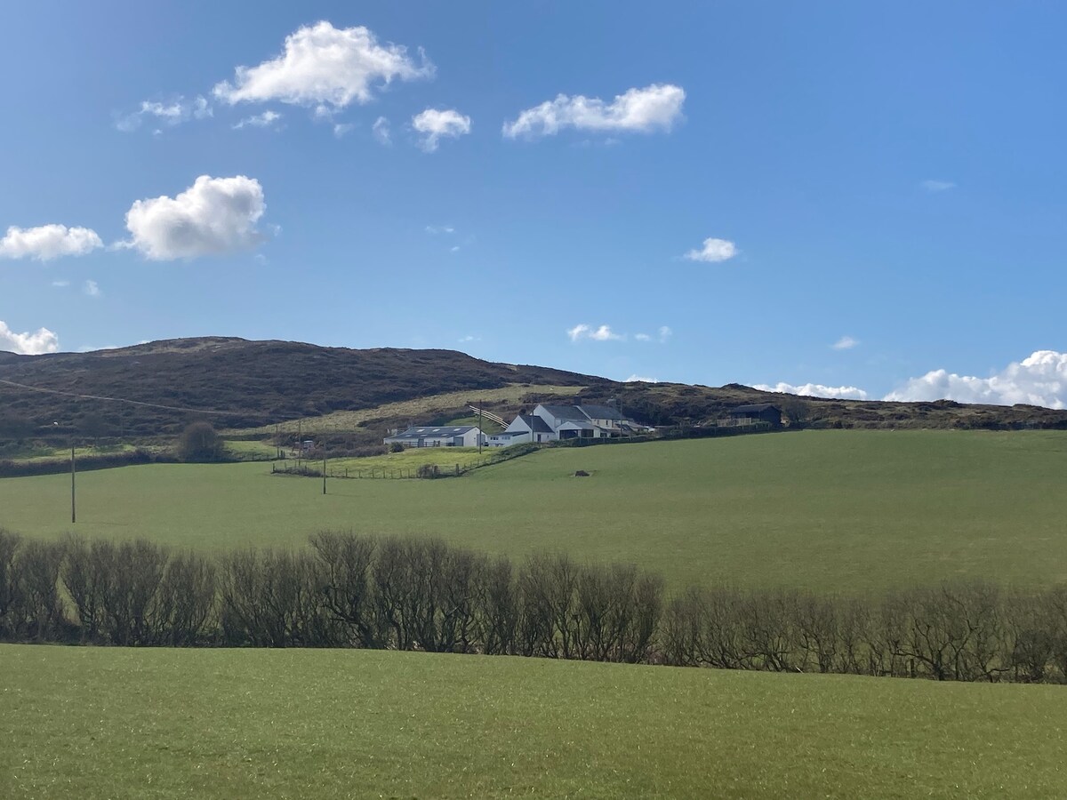 Idyllic Llyn coastal cottage, Aberdaron