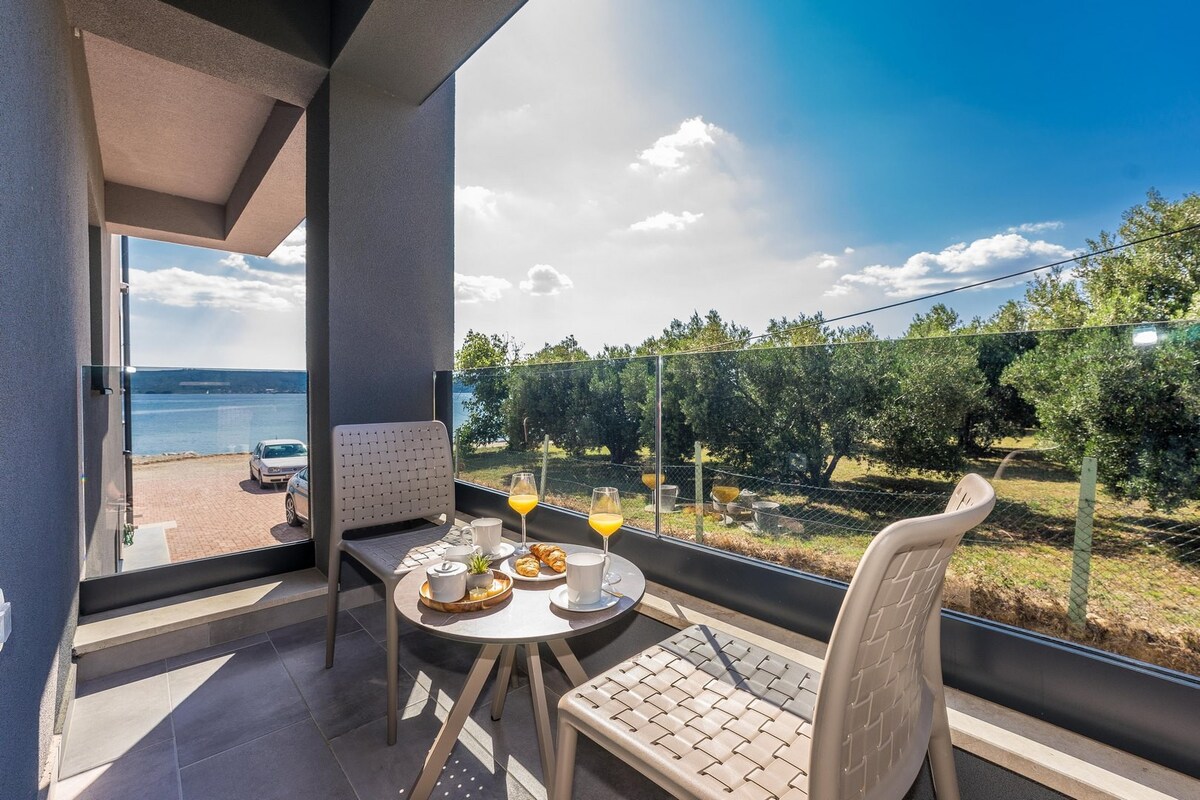 FRADAMA Blue A3 | Adriatic Luxury Villas