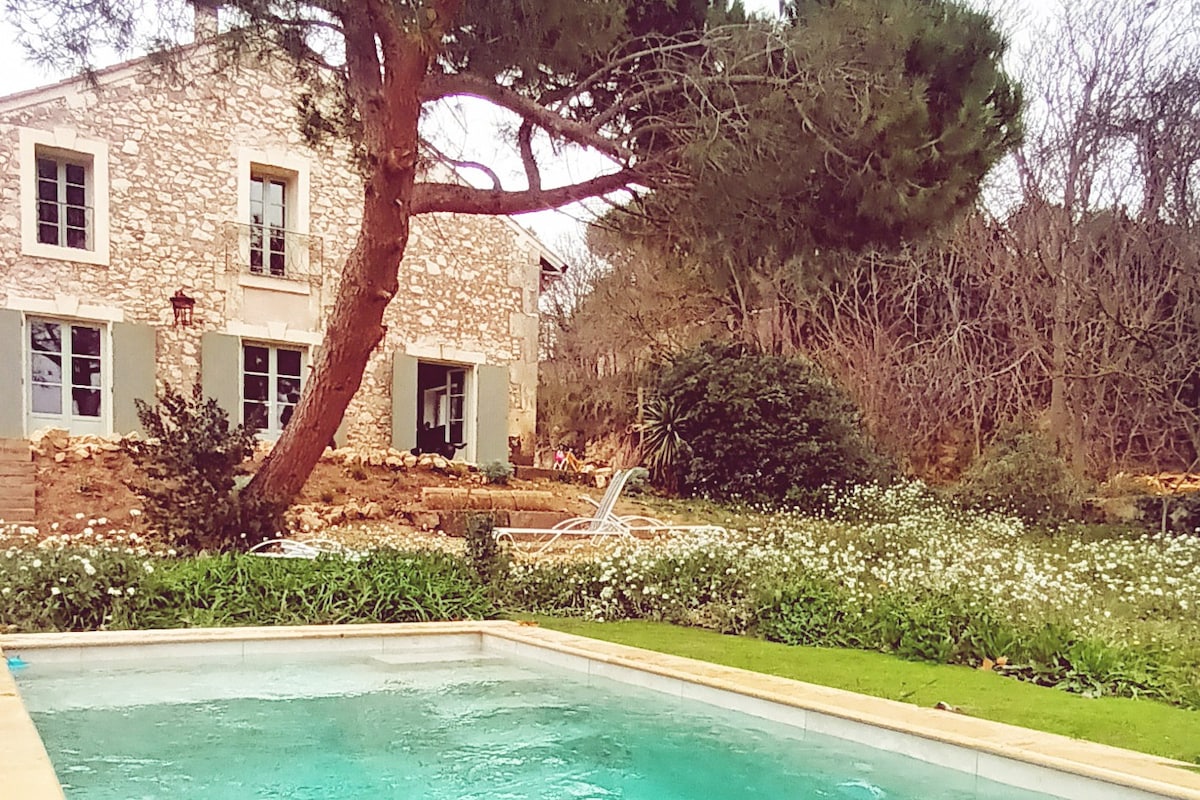 Maison de charme avec piscine, proche mer