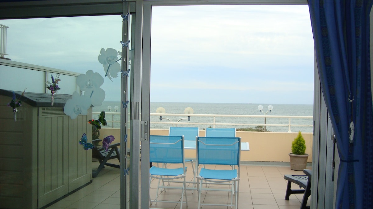 Appartement avec vue sur mer à Tharon Plage