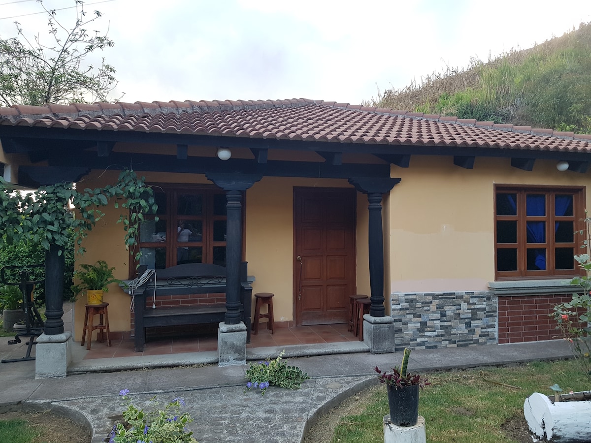 Agradable casa de campo en la montaña, aire libre