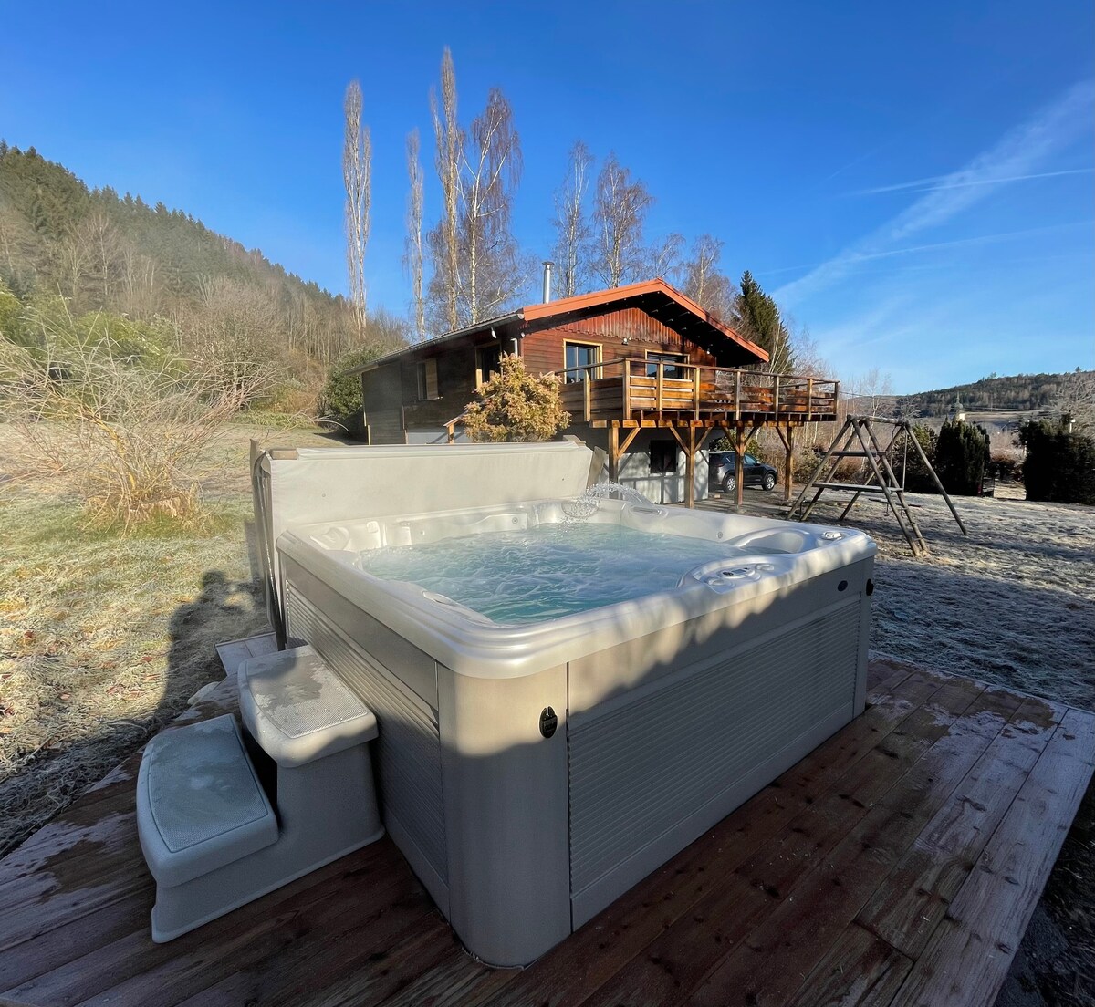 Chalet 8 personnes  Jacuzzi - proche Gérardmer