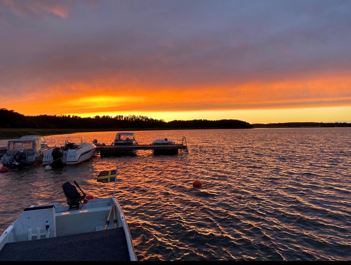 靠近梅拉伦湖（ Lake Mälaren ）的漂亮夏季度假屋，适合大家庭入住