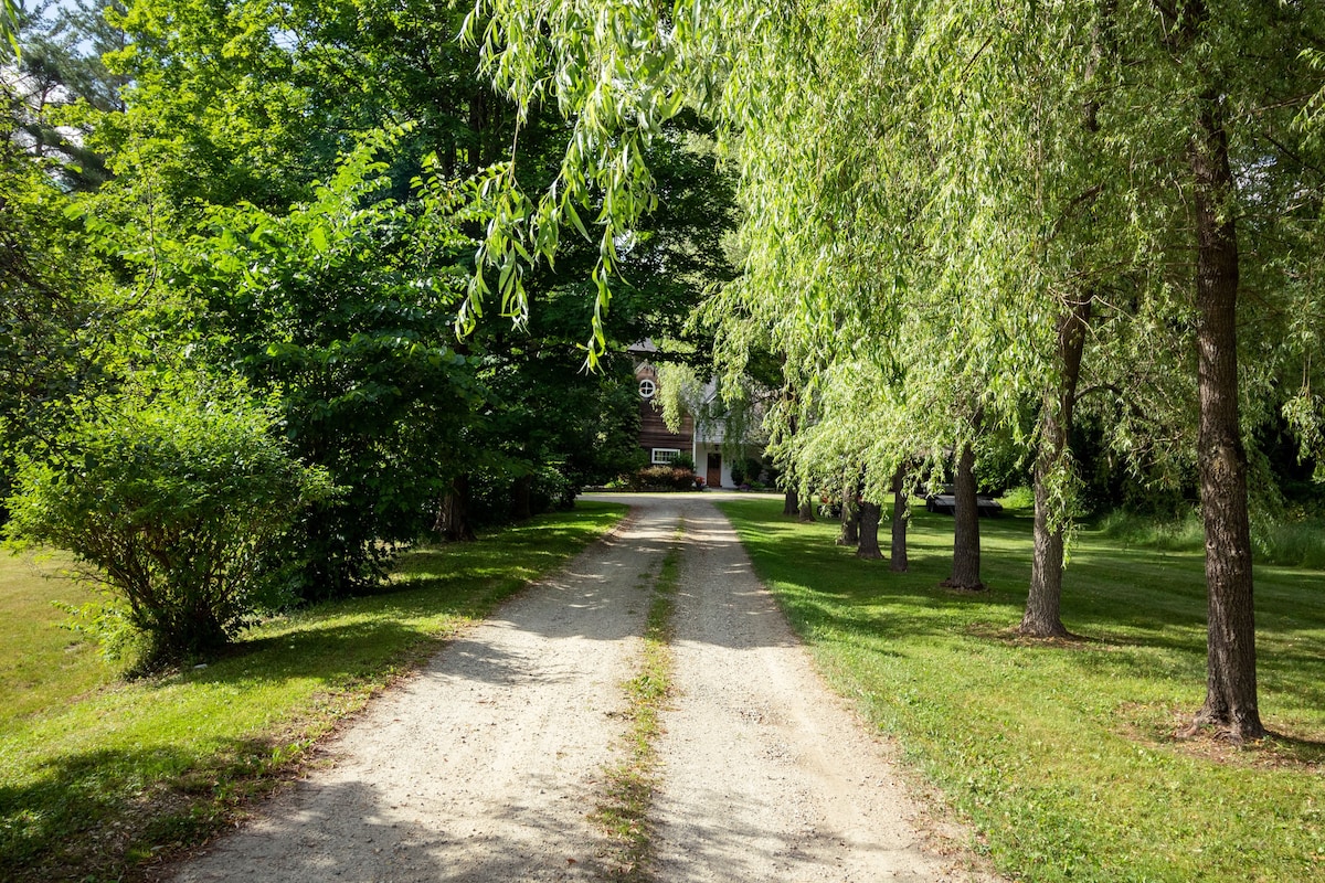 多塞特村（ Dorset Village ）中心的家