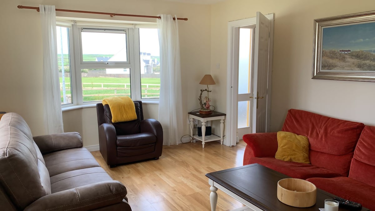 优雅的Lahinch/Liscannor Cottage 3B 3BR