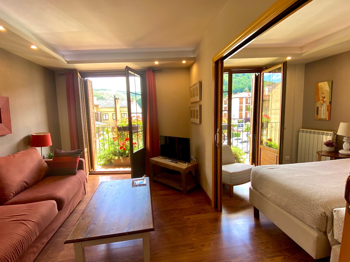 APARTAMENTO SUITE NERI vistas al monte Céntrico