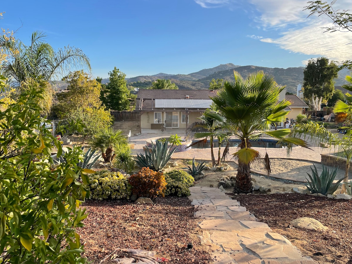 Pool Home. Fenced yard.  Nice Poway neighborhood.