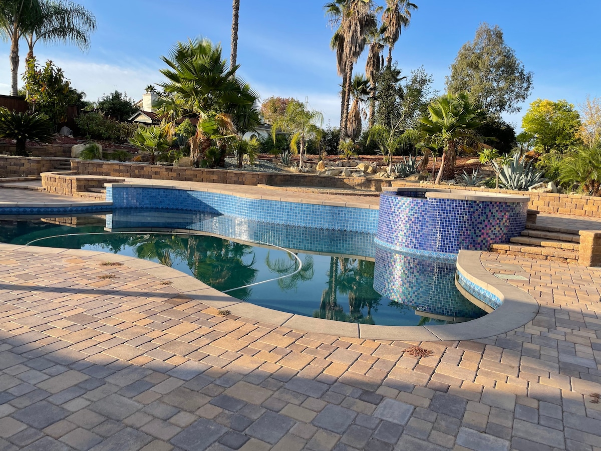 Pool Home. Fenced yard.  Nice Poway neighborhood.