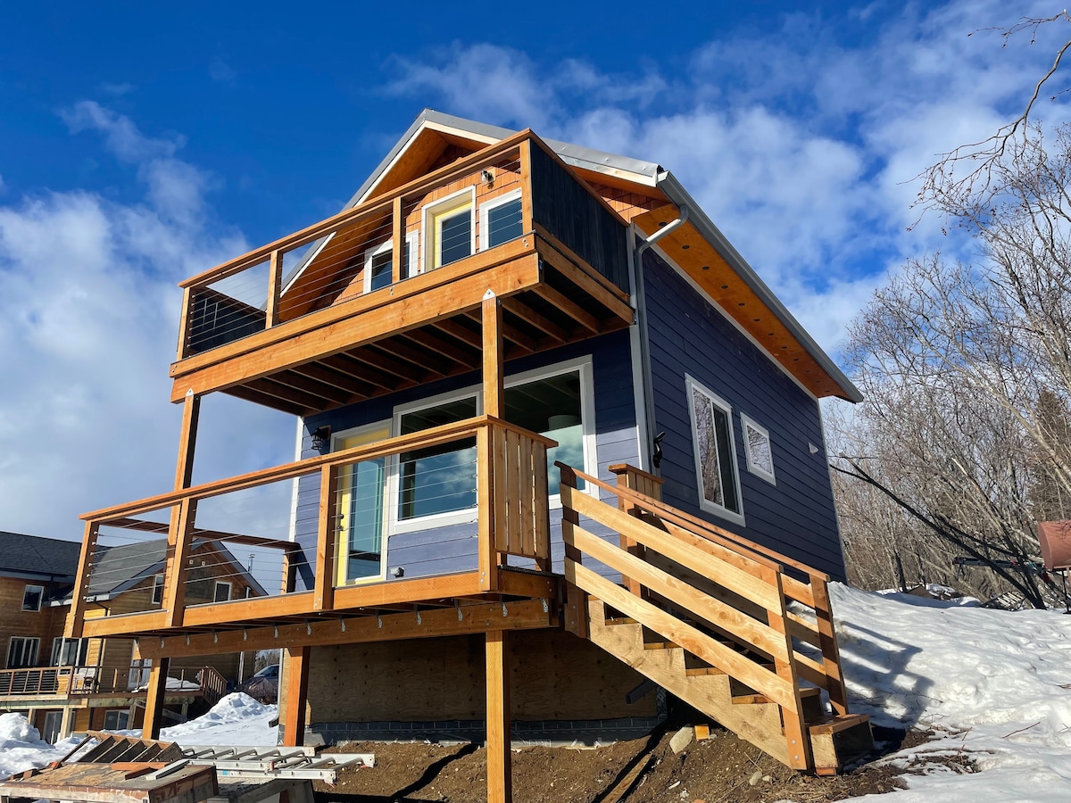 270 Degree Mountain View Cabin