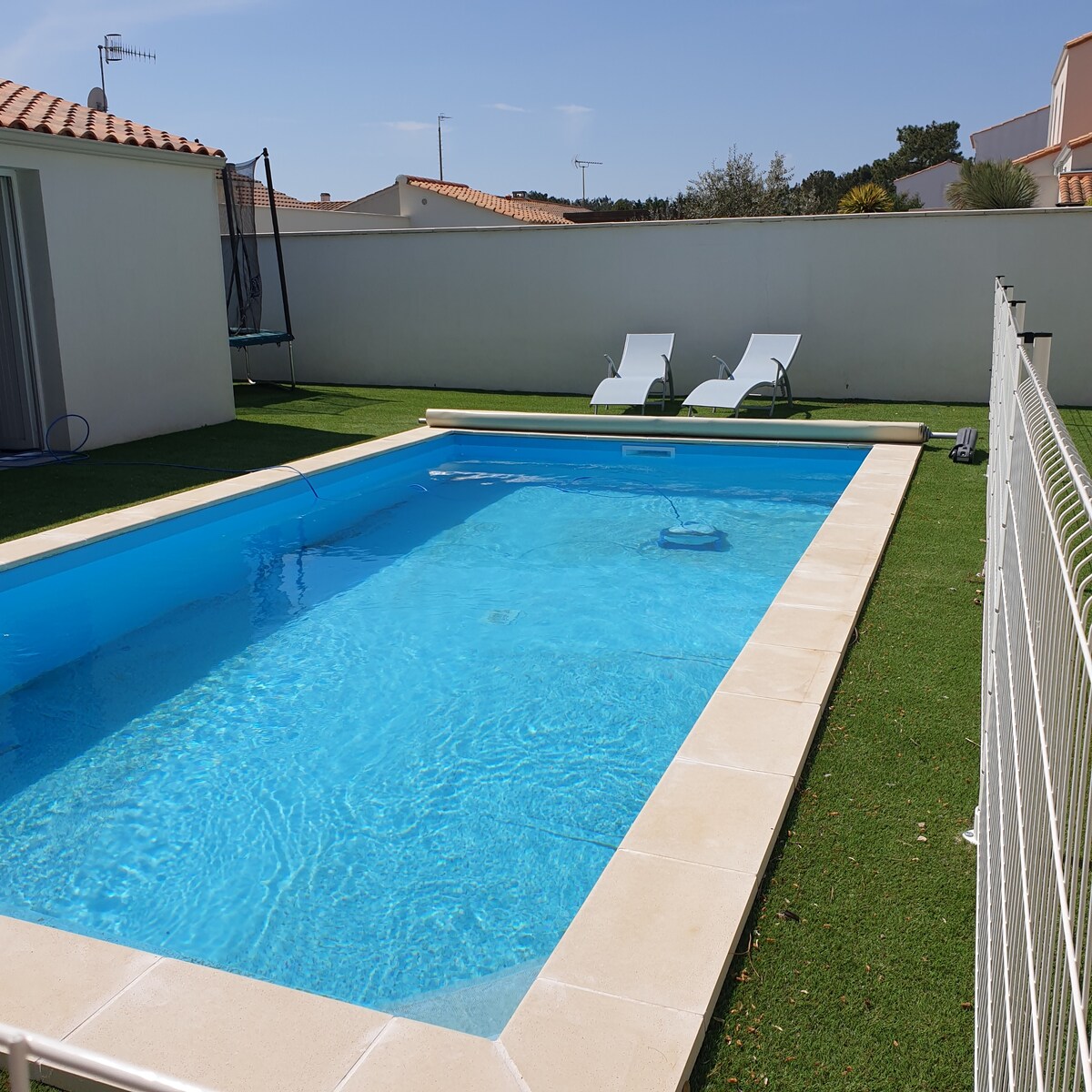 Magnifique maison de bord de mer avec piscine