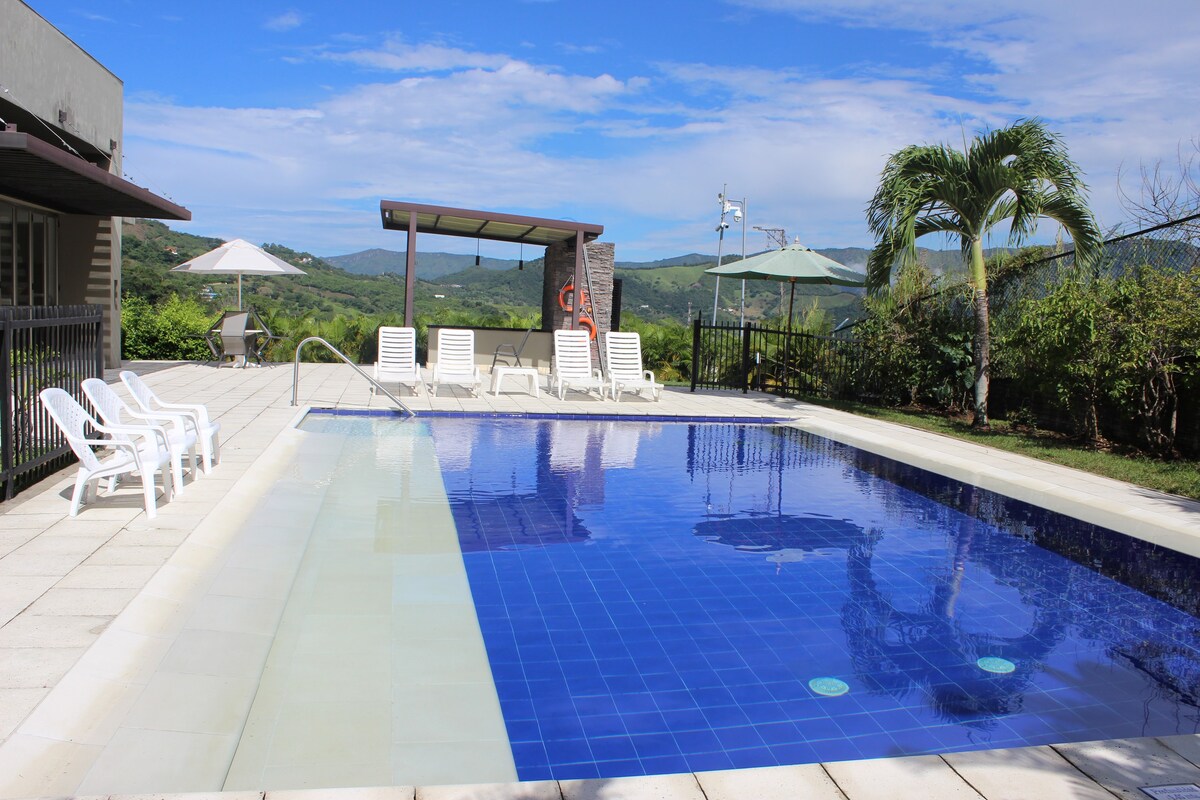 Vacation house in Anapoima, beautiful view!