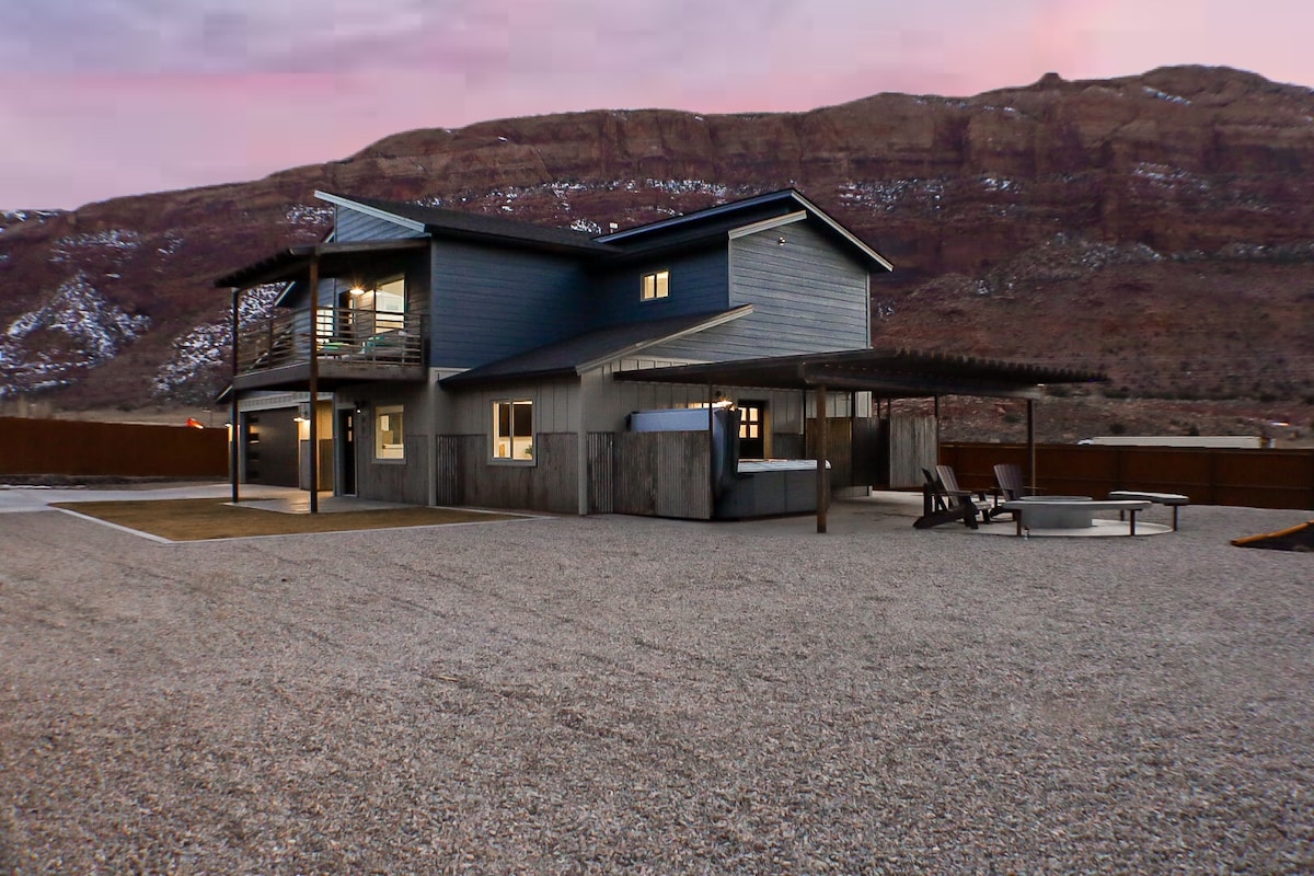 Slick Rock Retreat House