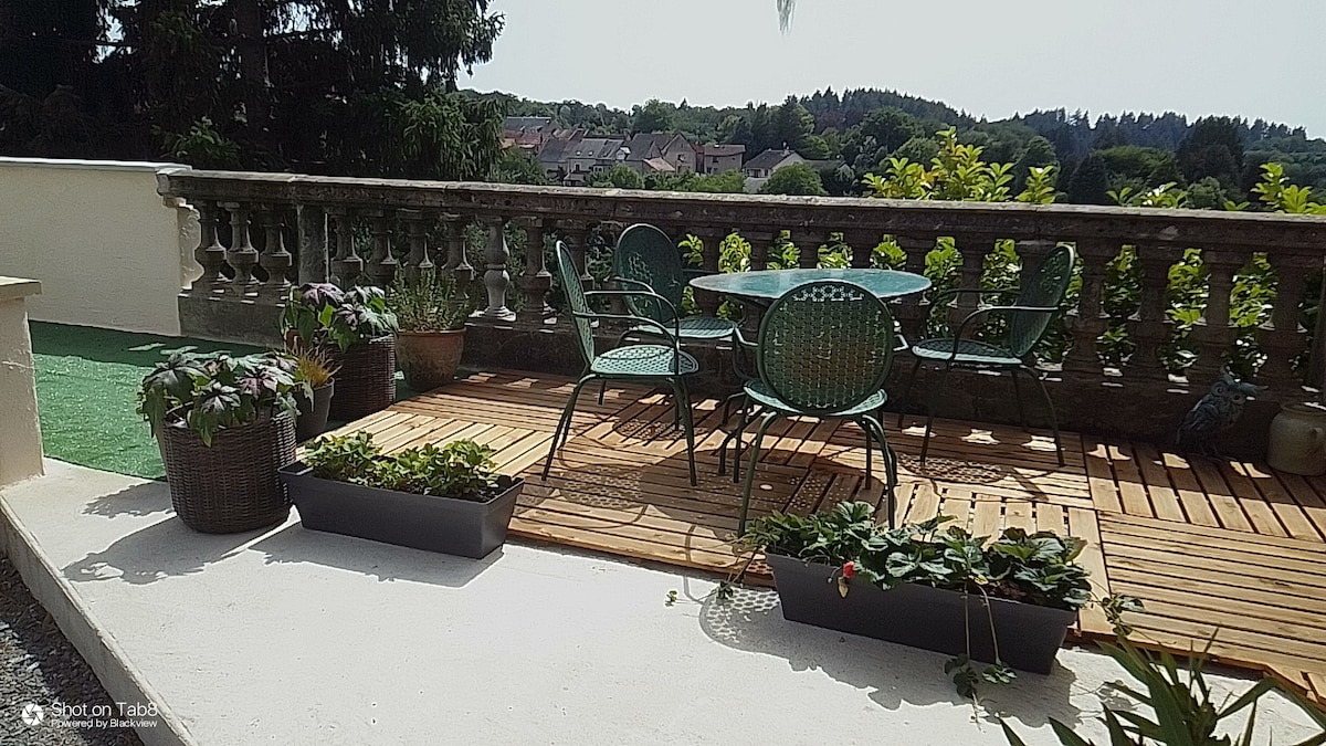 Charmant appartement au coeur de Boussac