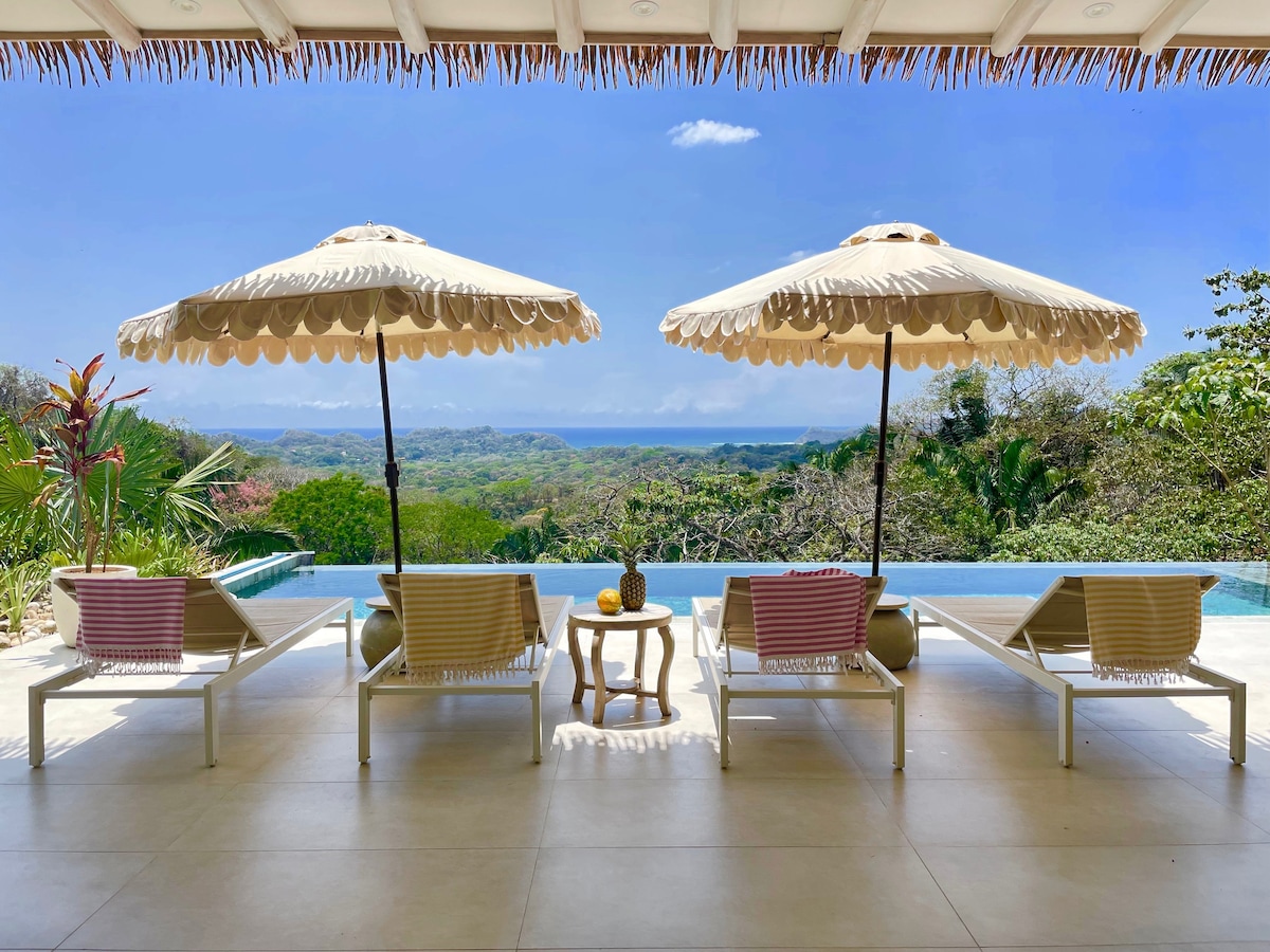 Casa Niri: Villa w Chef, Ocean View, 5min to Beach