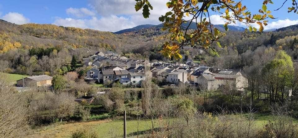 Maison chaleureuse de montagne