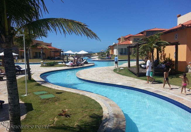 Buzios Beach Resort - 6 pessoas (2 suites+sala)78m