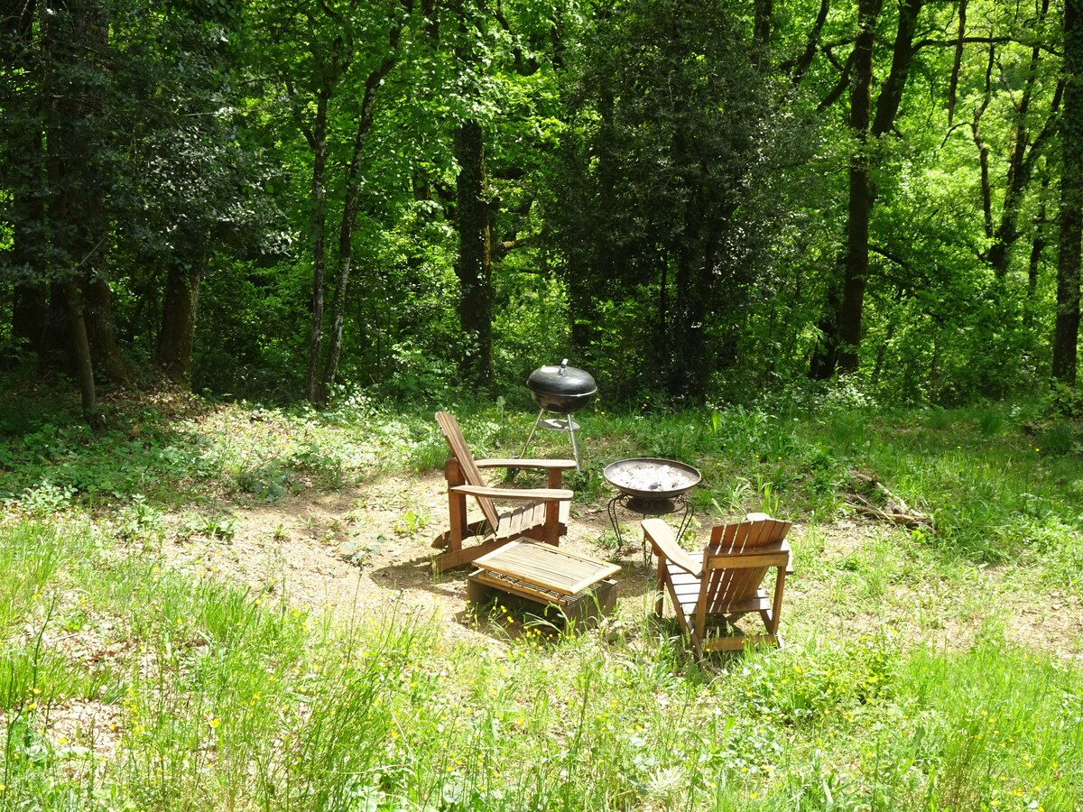 Séjour en amoureux dans un chalet avec jacuzzi Spa