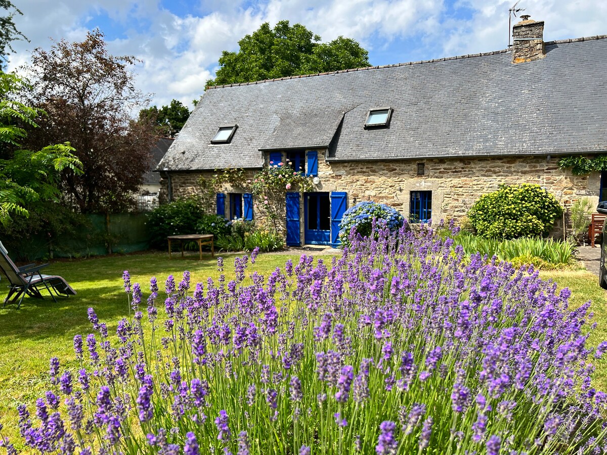 Idyllic countryside gite near Josselin