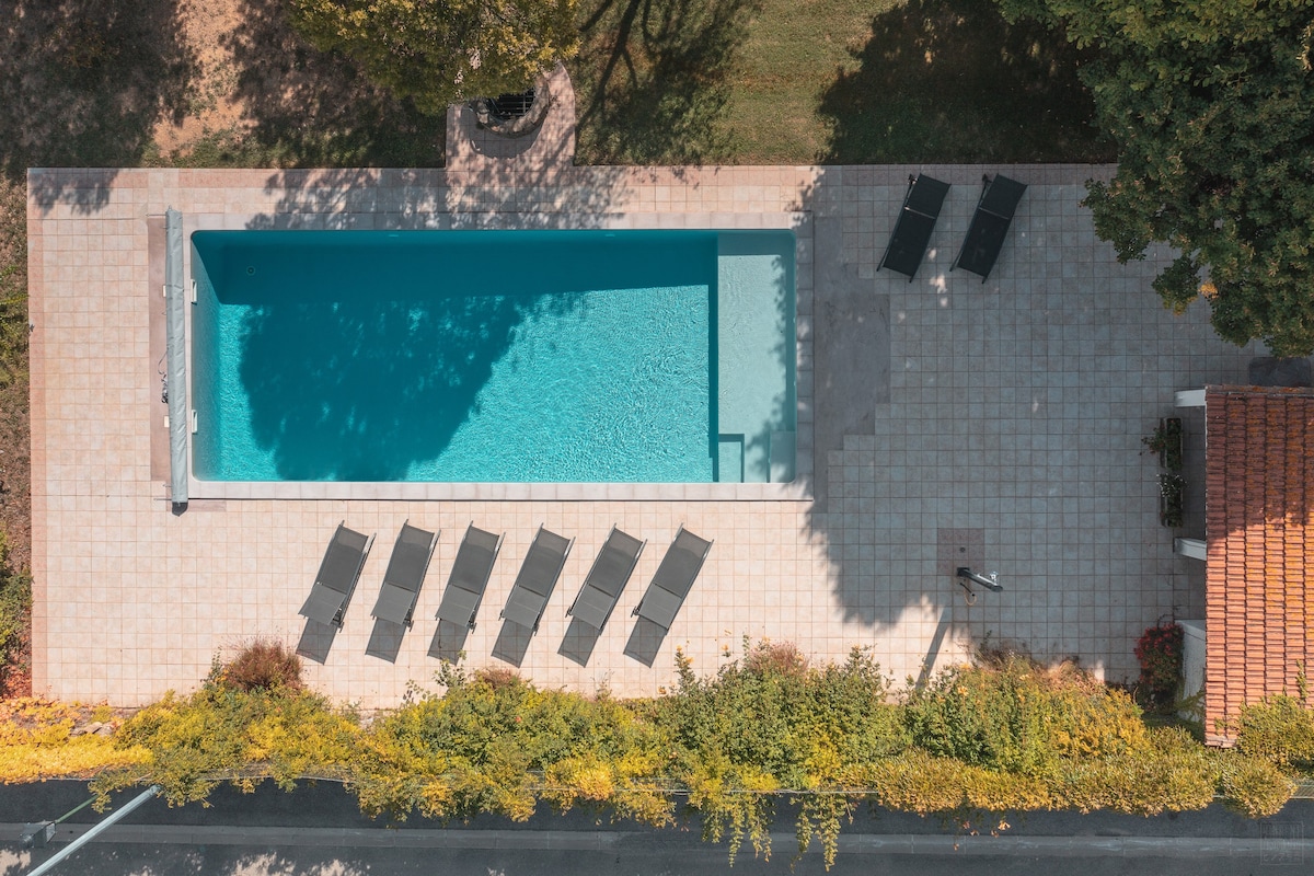 Maison de Maitre with swimming pool