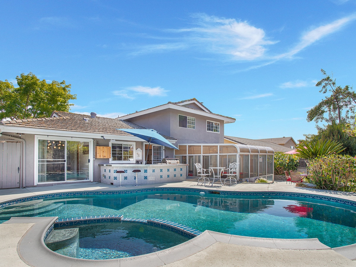 Charming Home with Backyard Oasis, close to beach!