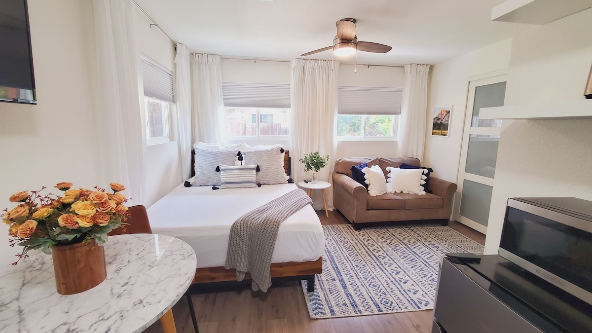 新装修的单间公寓，位于旧金山和纳帕之间！