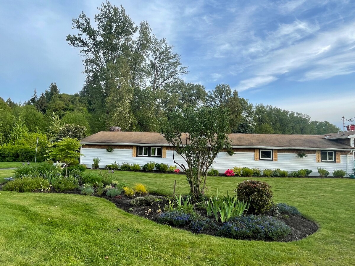 Pilchuck Family Farm guesthouse