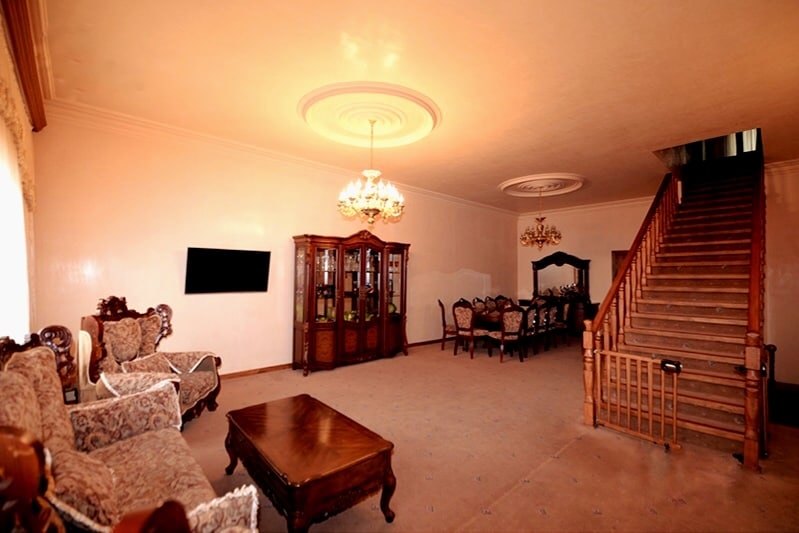 5-10 Bed Family Home in Yerevan