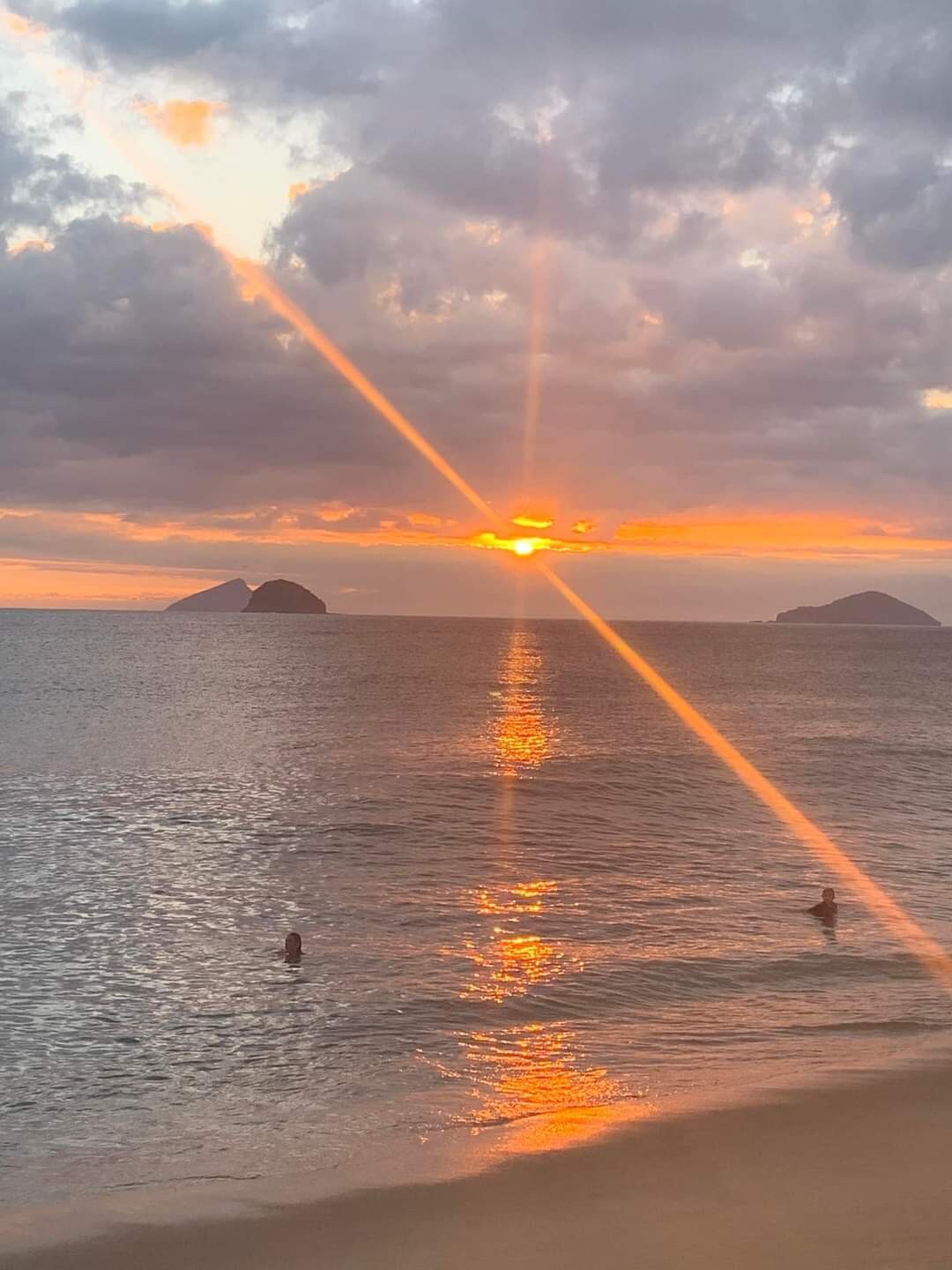 Casa BBB! Boa  Bonita  Barata. Preços imperdíveis