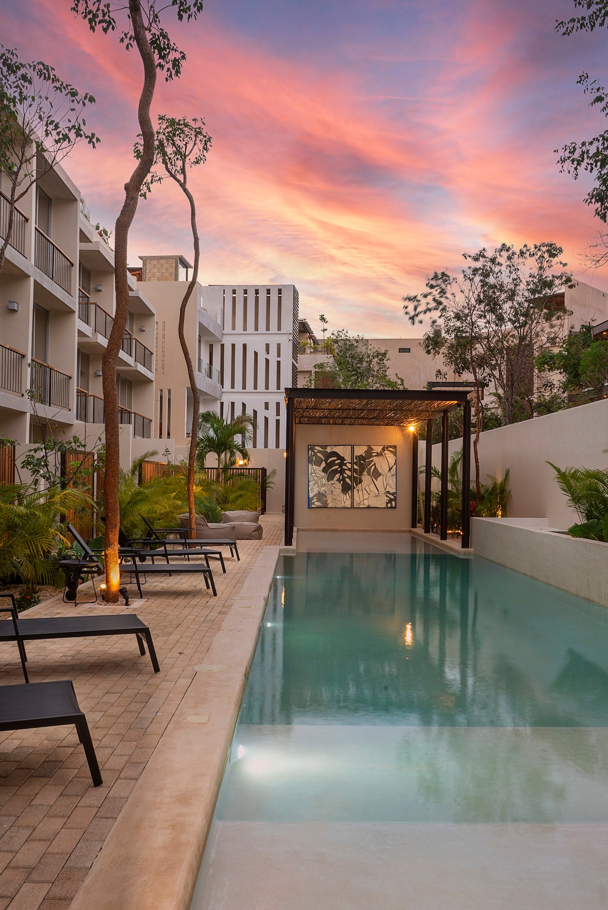 Beautiful Apartment w/Private pool & terrace 4 PAX