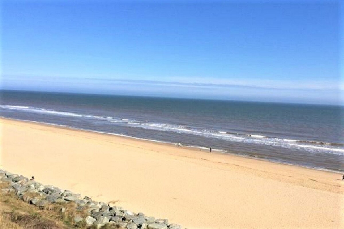 Chalet 5min walk to beach nr Broads & Gt Yarmouth