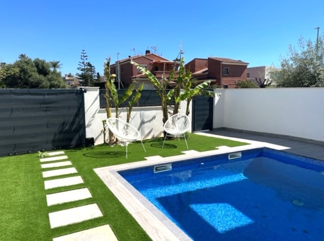 Casa con piscina privada, ideal familias