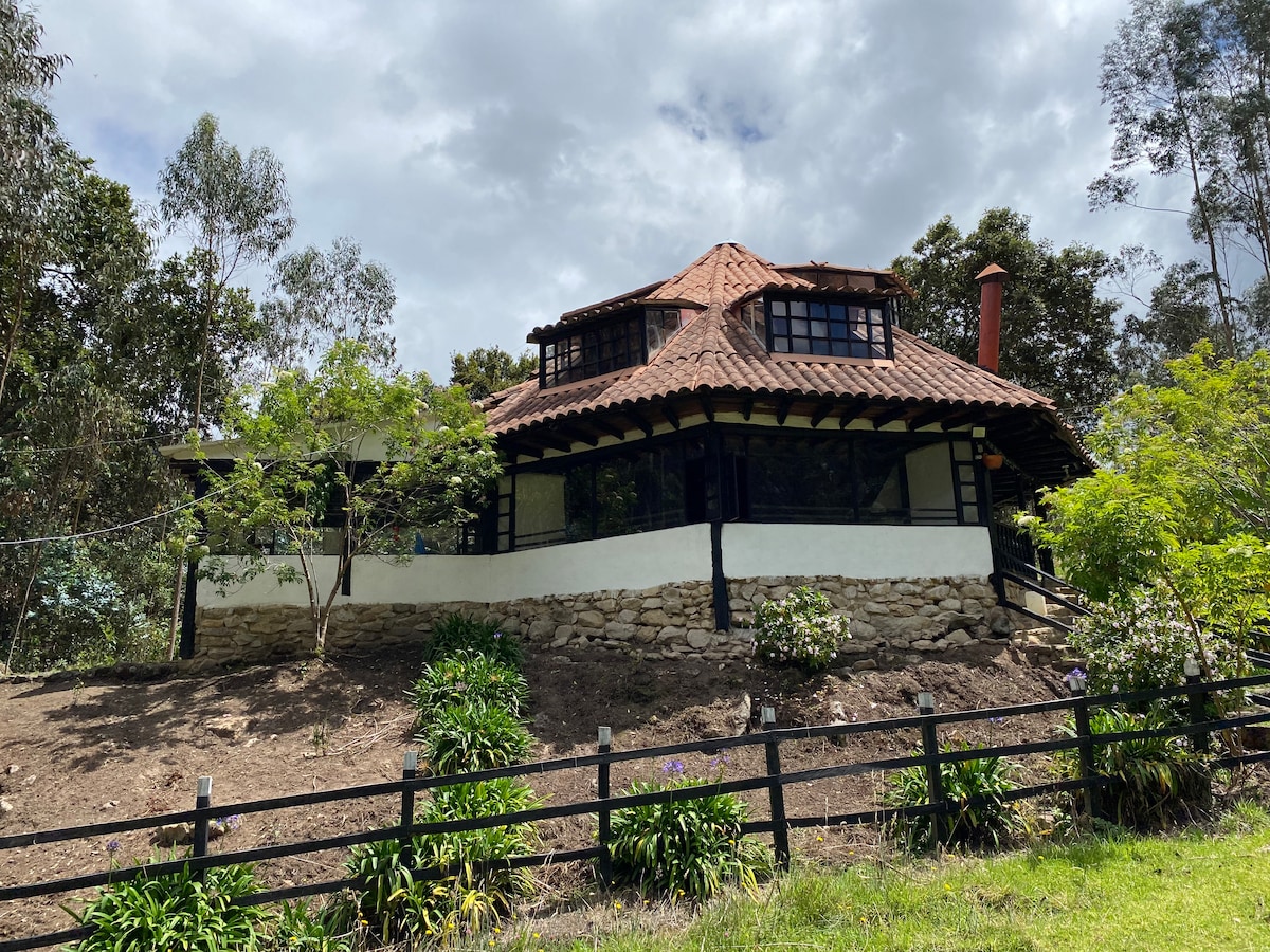 Colombian Mountain Chalet Close to Villa de Leyva