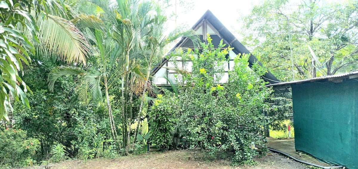 Cabaña La Paz, ideal para amig@s y familias.