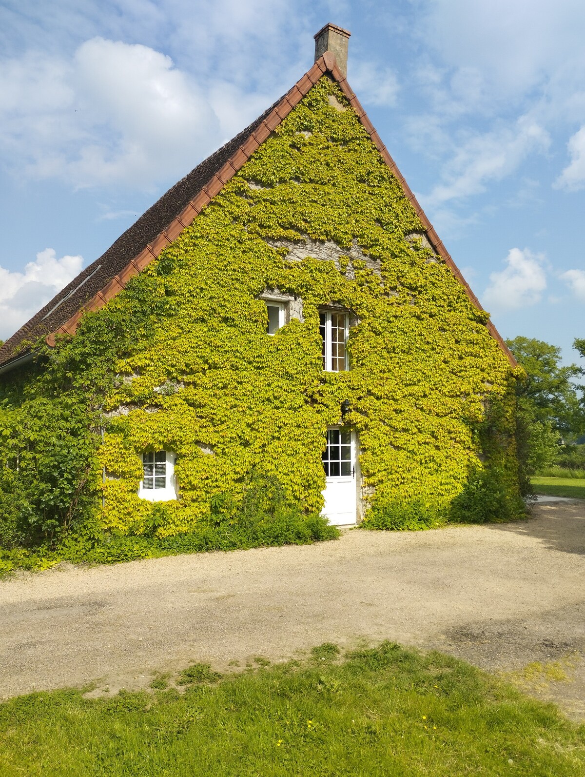 Maison familiale dans la campagne morvandelle