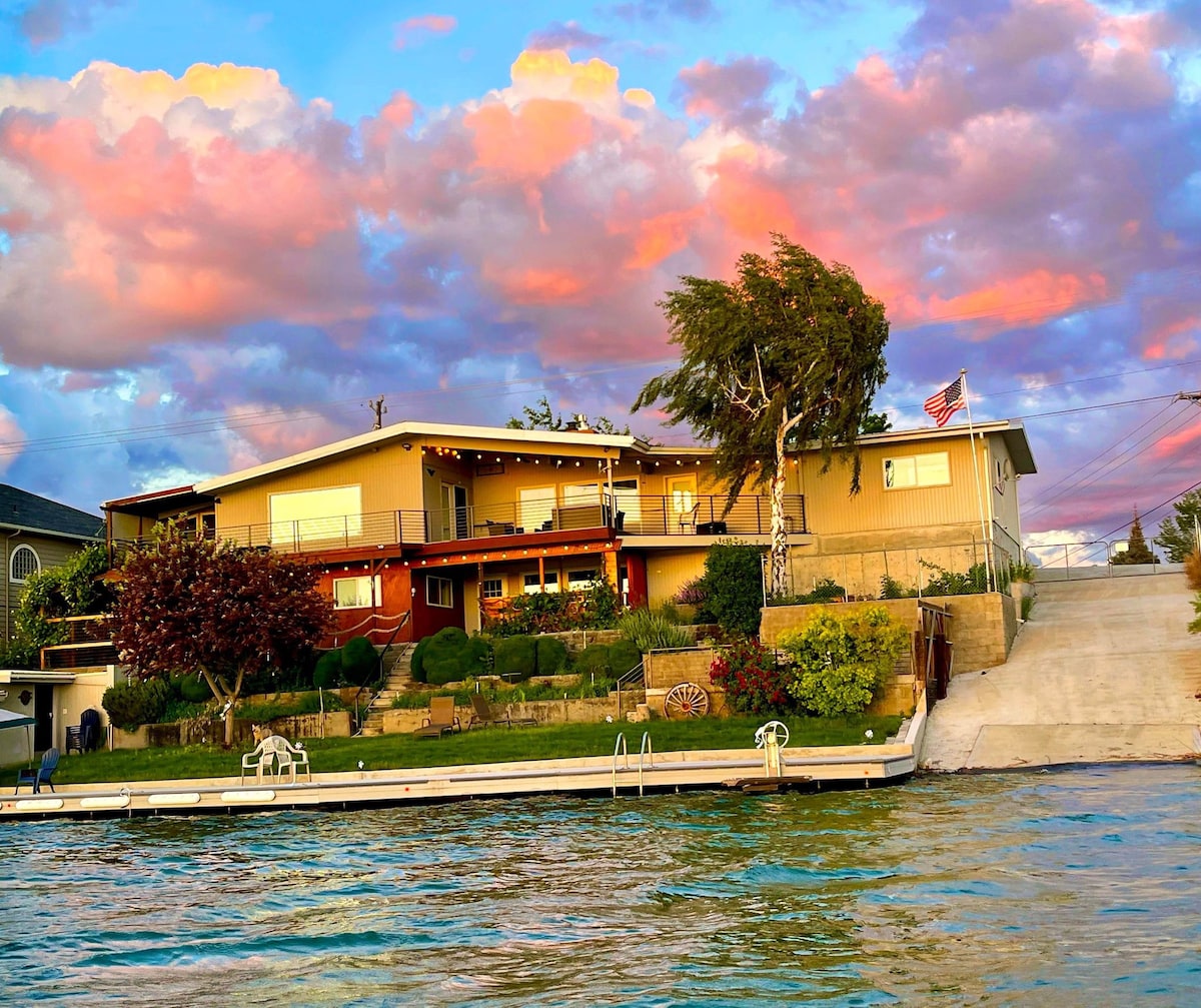 Lake Front with Dock -离Sun Lake House近在咫尺