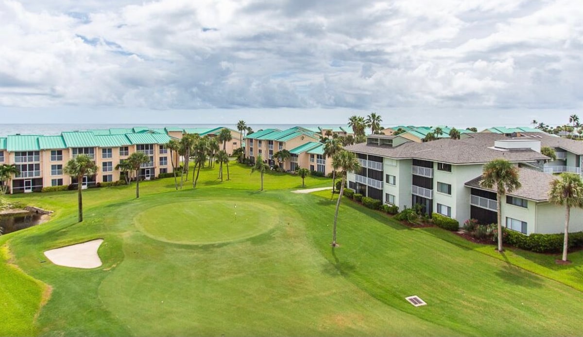 Cozy beach getaway in Ocean Village