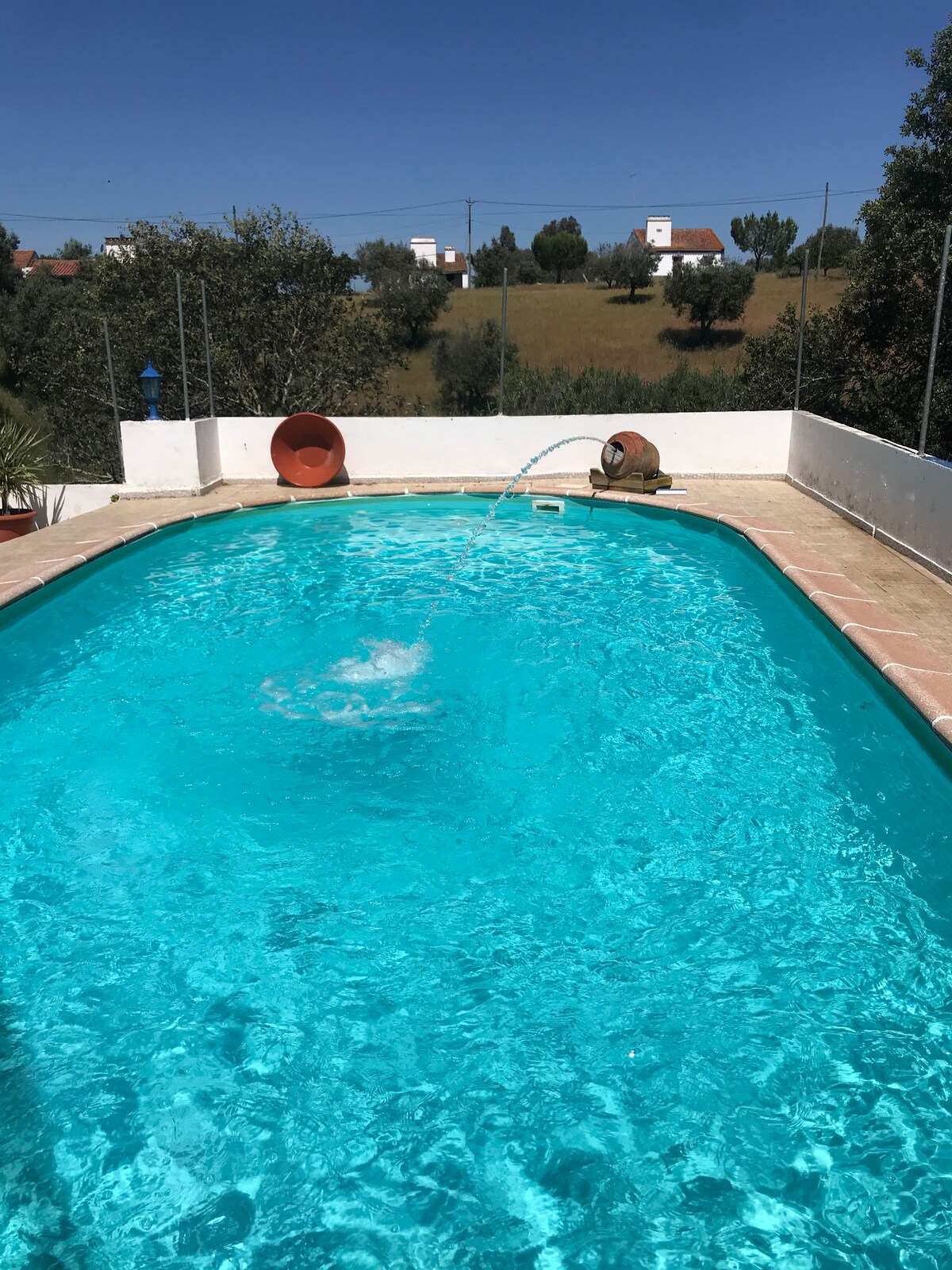 蒙特库雷拉（ Monte Courela ） ：阿伦特霍（ Alentejo ）的游泳池、大自然与宁静