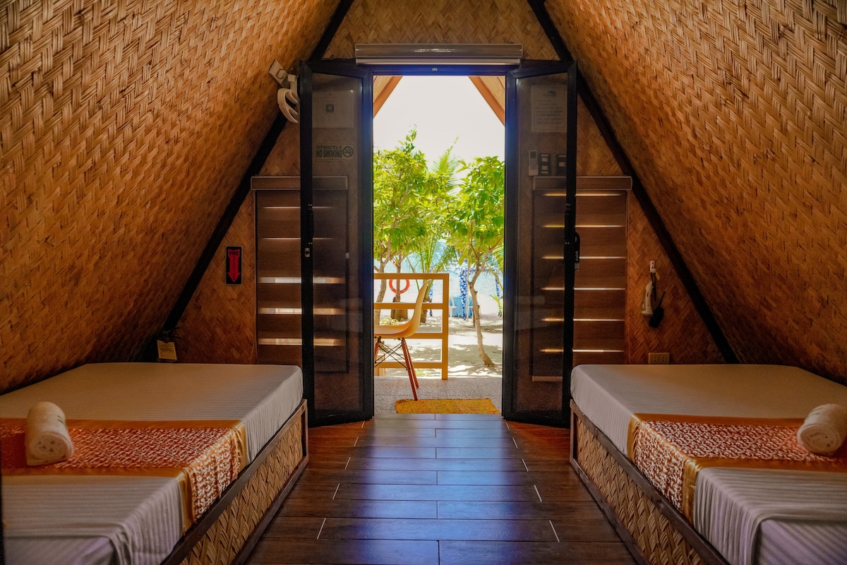 Rock Island Eres Bella Glamping - Coron Palawan