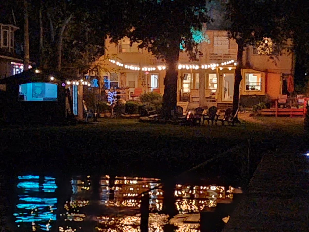 日落小屋（ Sunset Lodge ） -湖滨、热水浴缸、钓鱼等！