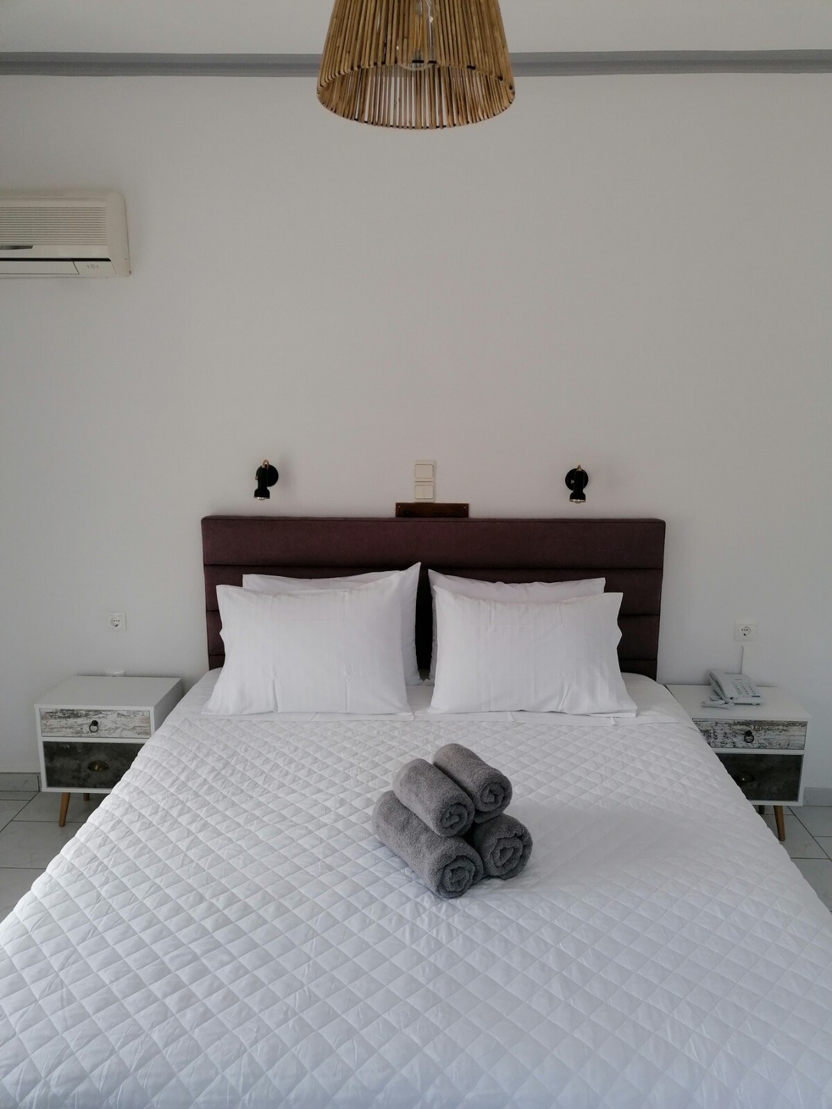 Iro's:Comfortable room next to the sea and nature