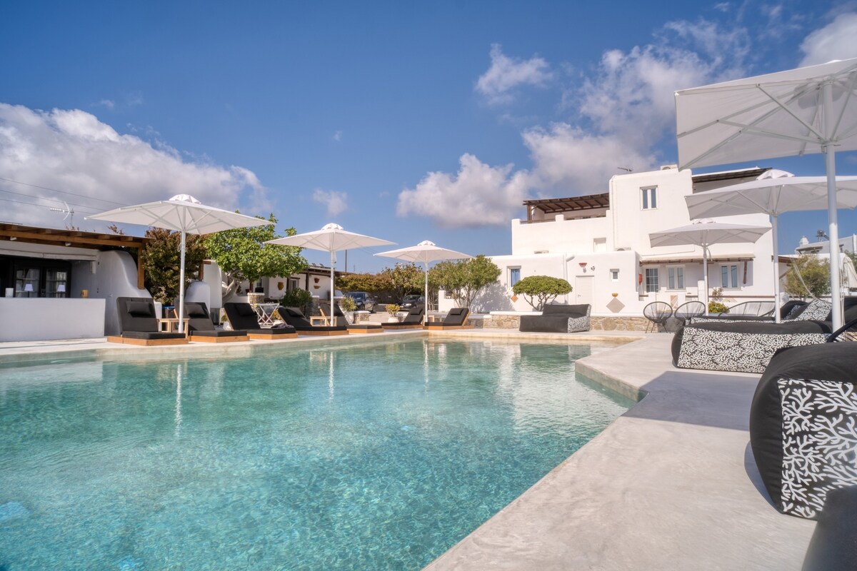 Mykonos Eight - Private 4 Beds Studio + Pool