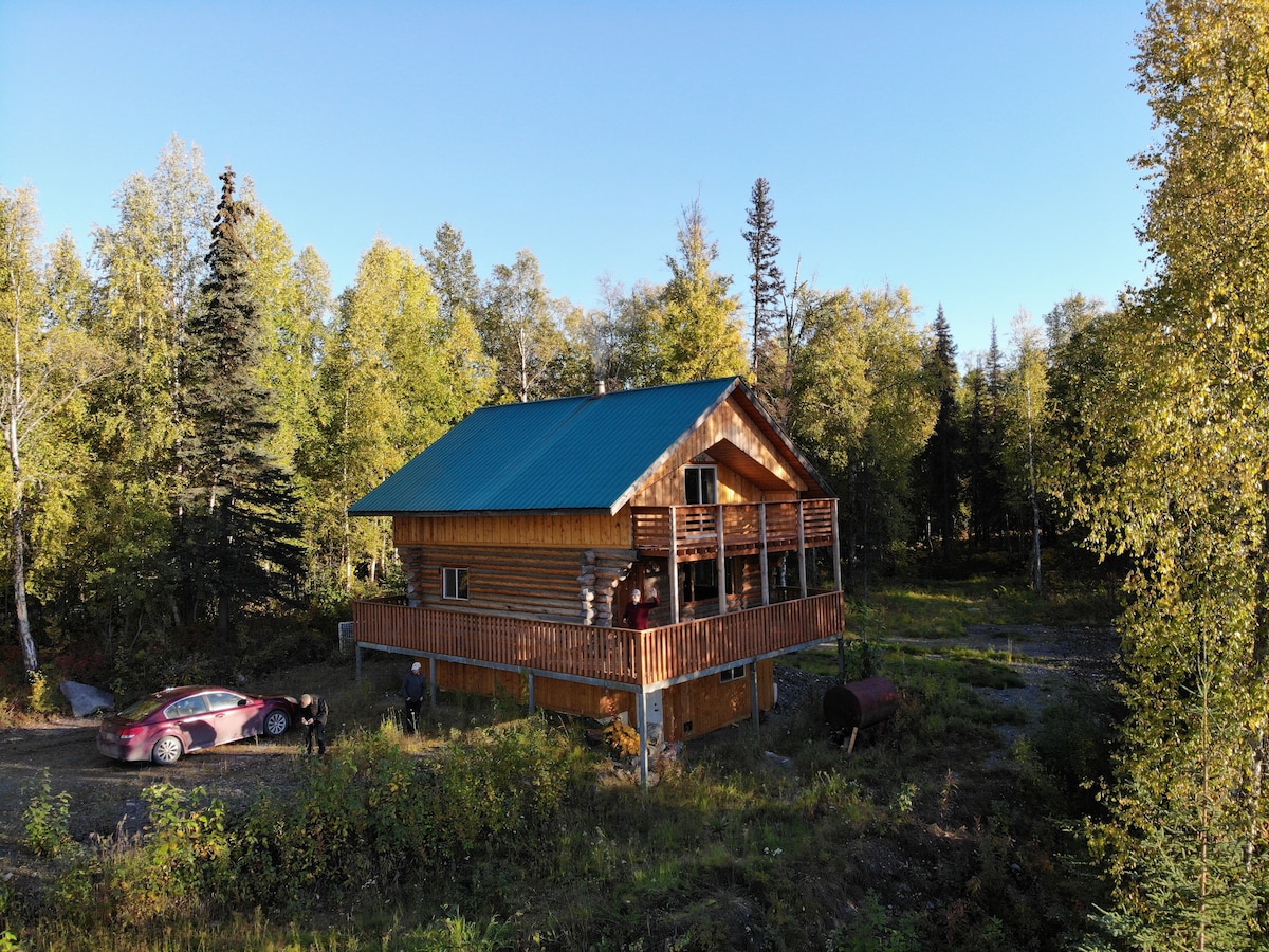 Trapper Creek Off Grid Cabin with Denali View