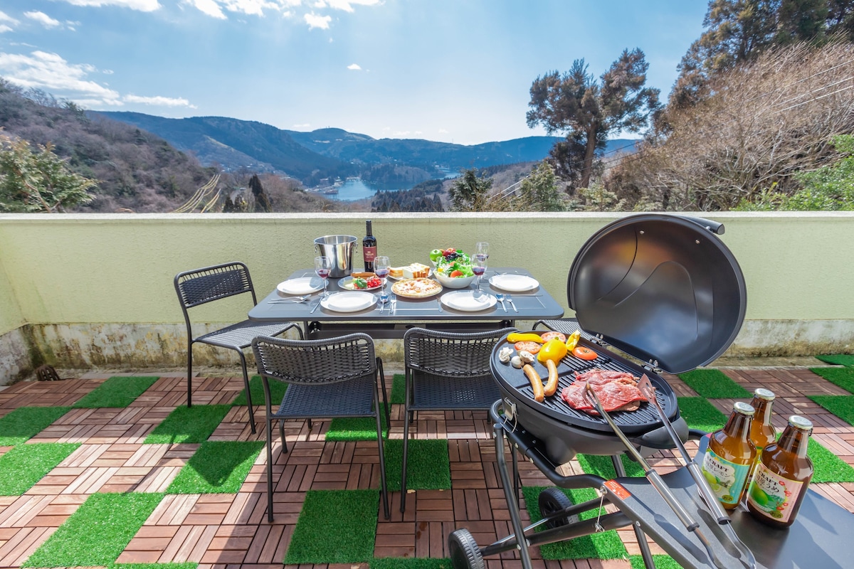 超赞的风景！看着壮丽的芦ノ湖BBQ！绝赞的别墅！从小田原开车35分钟！4LDK的超大私人别墅！