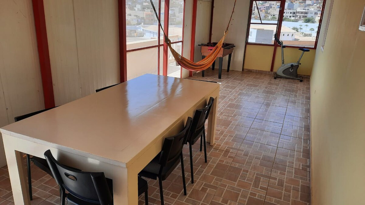 卡拉山（ Mount Cara ）景观舒适的公寓