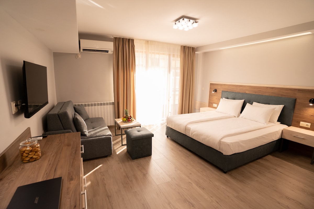 Luxurious nights in the heart of Sandanski