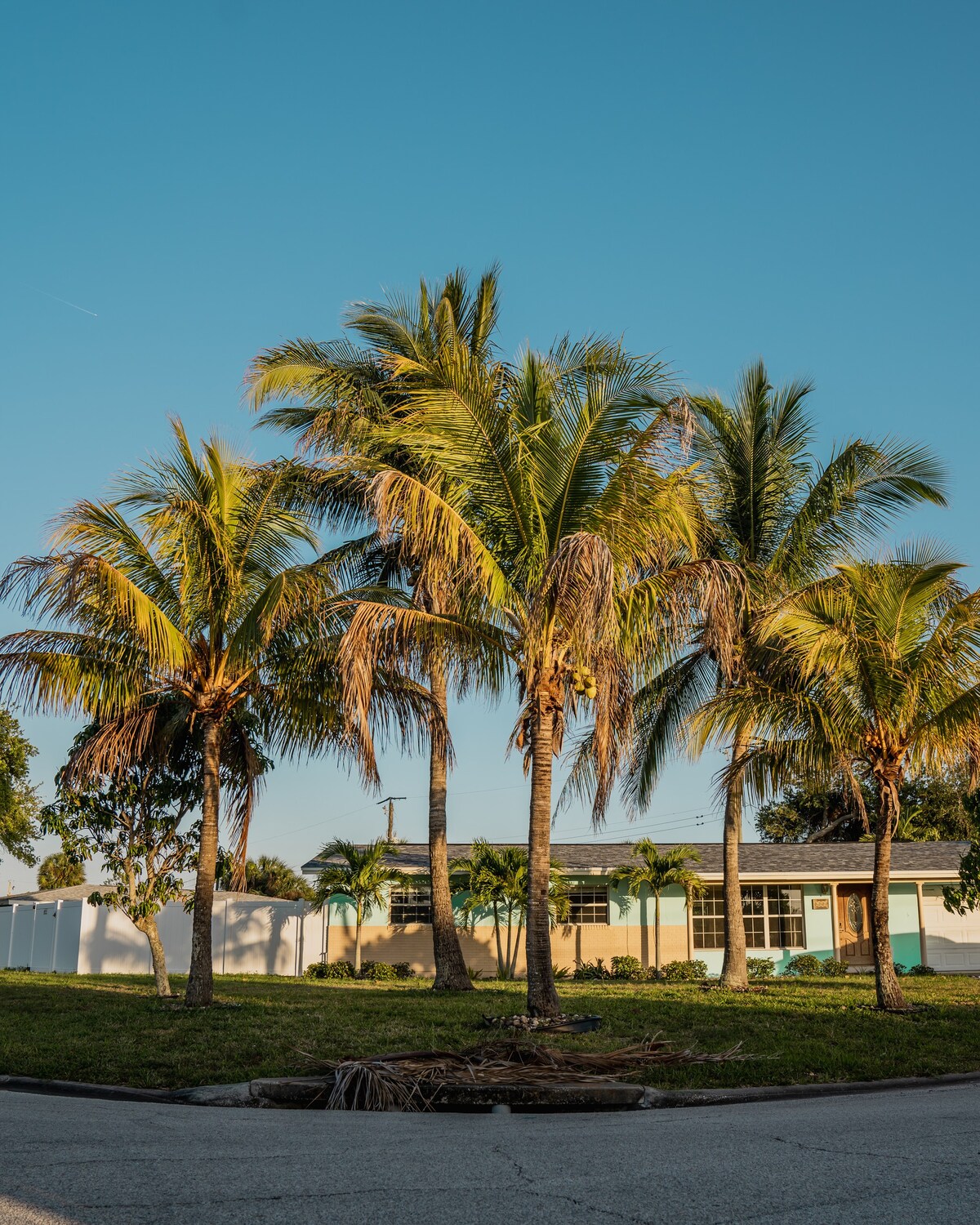 Cocoa Beach-7min walk to the Beach