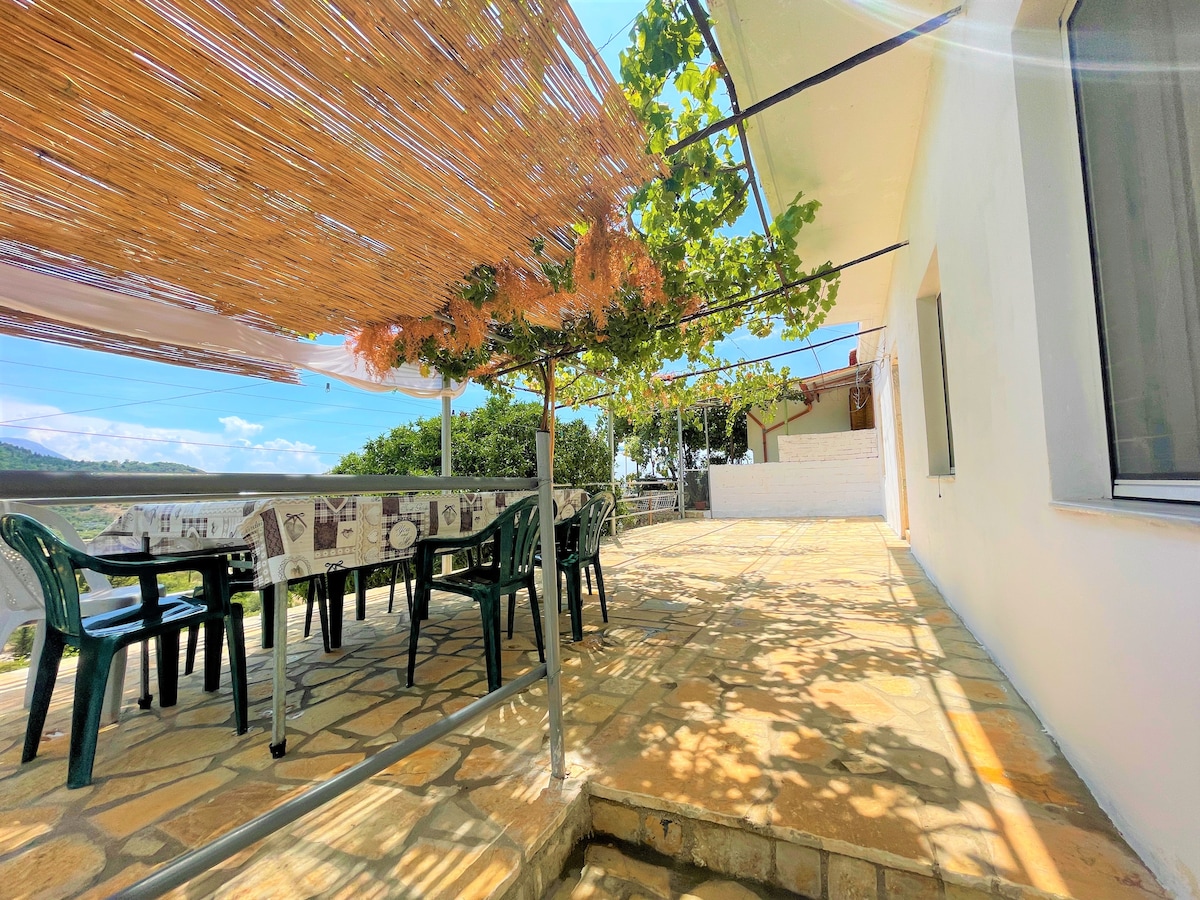 House surrounded by nature with sea view