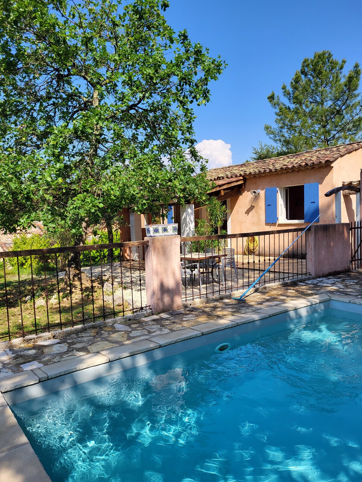 Maison entière piscine privée 4 pers vue forêt