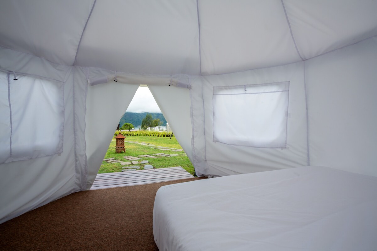 迷人的1卧室标准帐篷，带温泉泳池